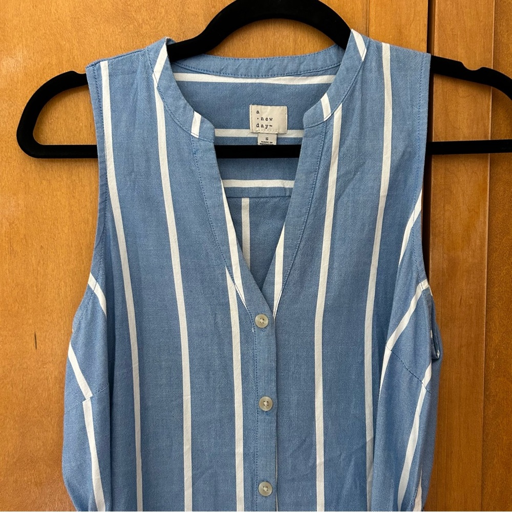 Blue and white stripe shirt dress button up with pockets, waist tie - Picture 3 of 8
